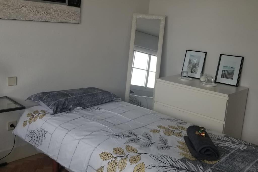 Casa De Mirtha Apartment Мадрид Екстериор снимка